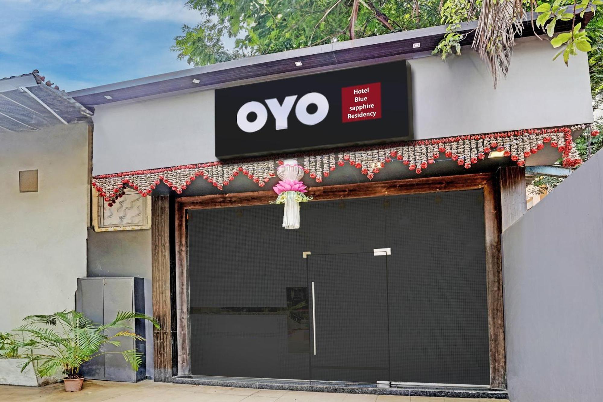 Oyo Hotel Blue Sapphire Residency Near Chhatrapati Shivaji International Airport Bombaj Exteriér fotografie